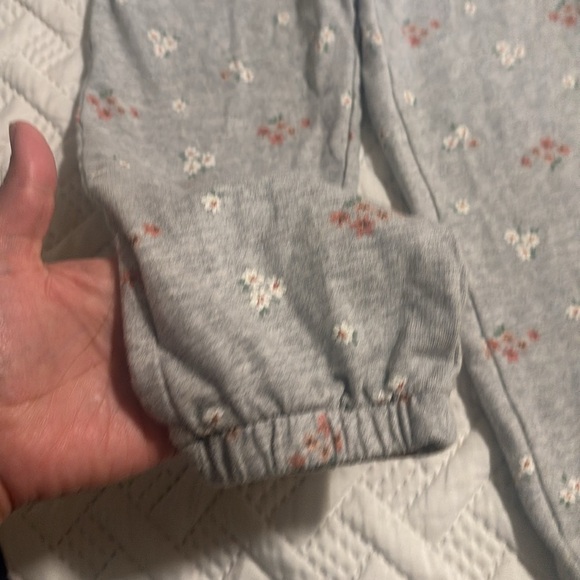 Carters Joggers - Picture 3 of 3